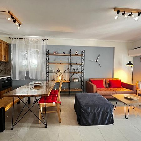 Steel & Oak Vintage Apartments Кавала Экстерьер фото